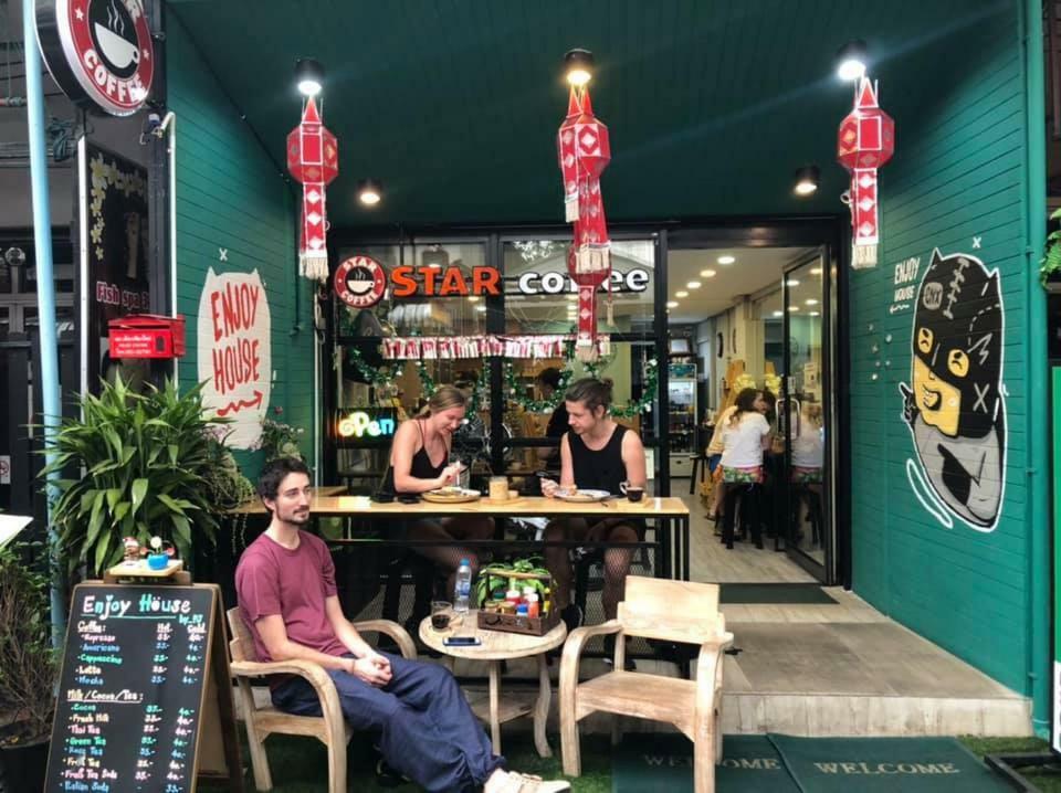 チエンマイ エンジョイ ハウスホステル エクステリア 写真
